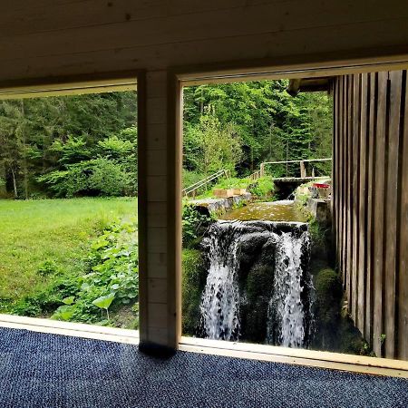 Wooden House With A Waterfall "Stipanov Mlin" Villa Plitvička Jezera Esterno foto